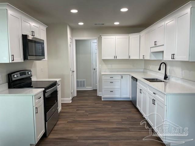 Photo - 2270 Fairburn St