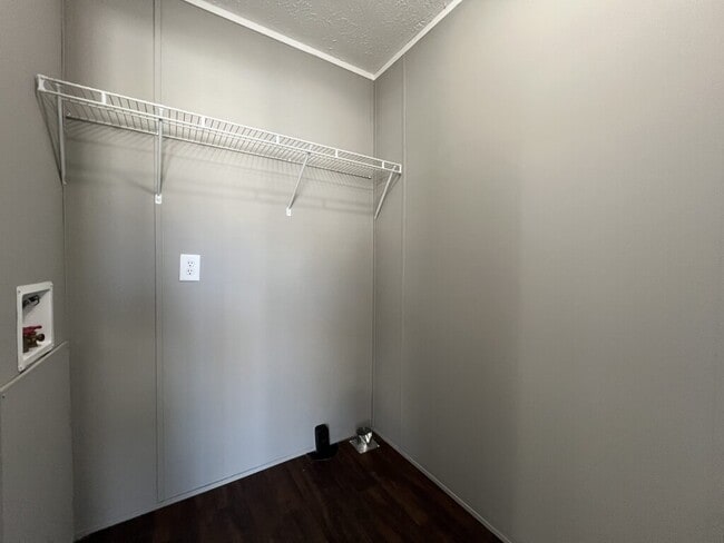 Photo - 302 Caseybrook Ct