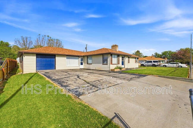 Photo - 722 S Union St