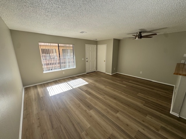 Building Photo - 14825 Erwin St Unit 102