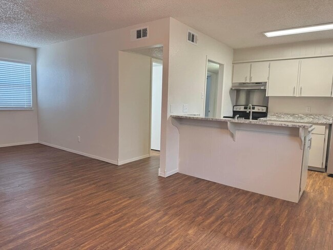 Linda Lane Apartments