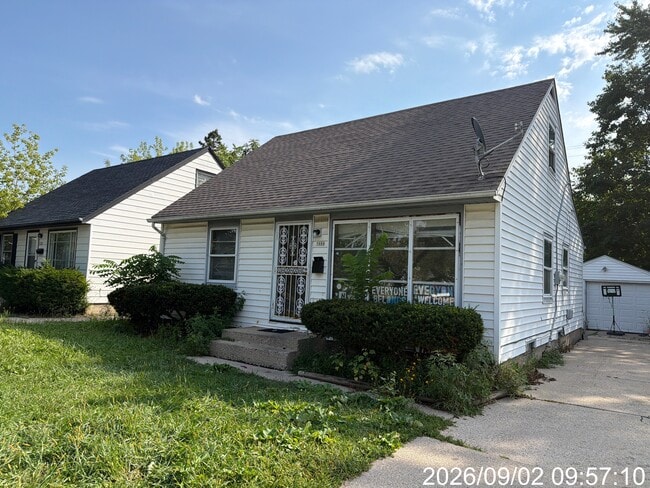Building Photo - 5084 N 60th St