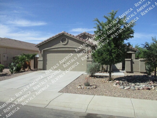 Photo - 1364 E Martha Dr House