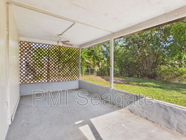 Photo - 7620 NW 21st St