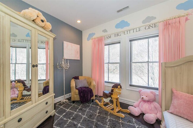 Photo - 8 Regency Pl Condo