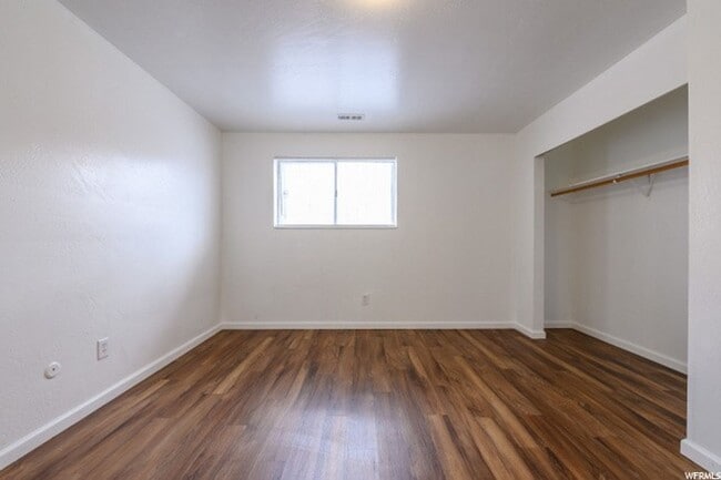 Photo - 2523 S Lakecrest Dr Unidad 02
