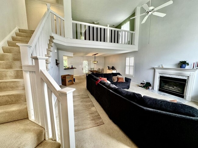 Photo - Beautiful 3 bed, 2.5 bath home with a spac...