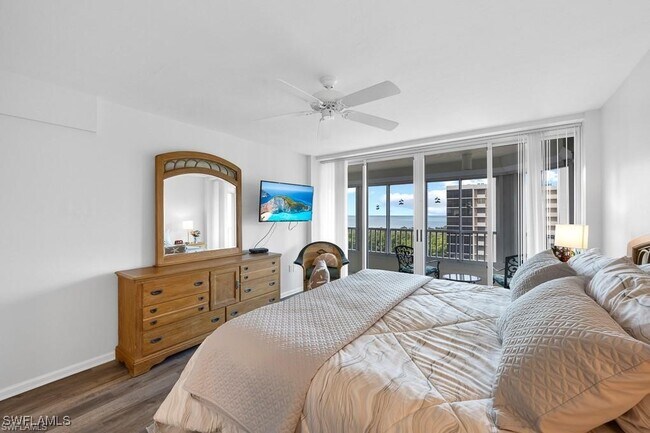 Building Photo - 21 Bluebill Ave Unit B905