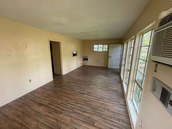Photo - 723 Glenmont Dr