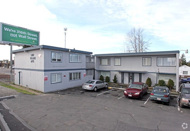 Photo - Lake Village Apartments