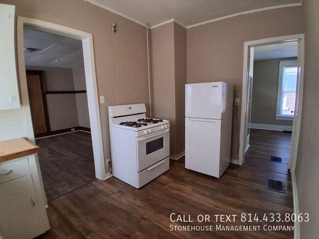 Photo - 620 E 6th St Unit 2.