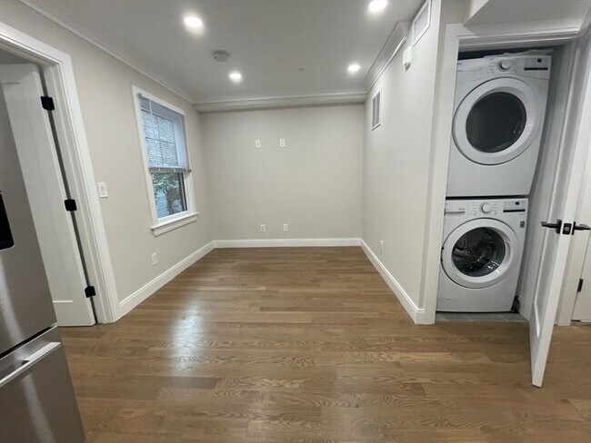 Photo - 12 Lopez Ave Unidad 2