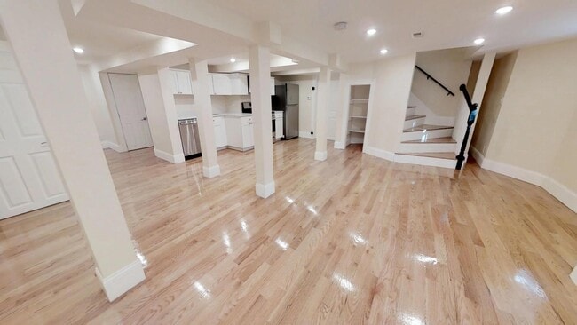 Photo - 219 Holland St Unit 1