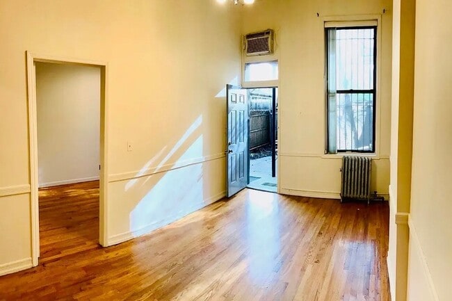 Photo - 499 Atlantic Ave