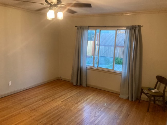 Photo - 106 Sargent St