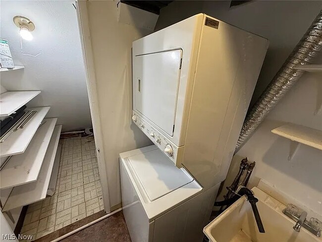 Photo - 000 Lee Terrace Dr Unit Apt. x