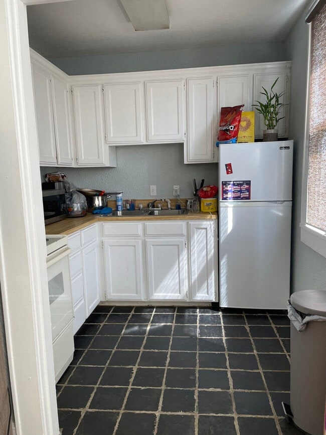 3752 Bertrose St Unit SI ID1598154P