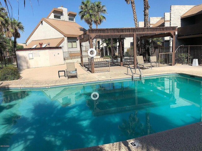 Photo - 7777 E Golf Links Rd Condo Unit 7205