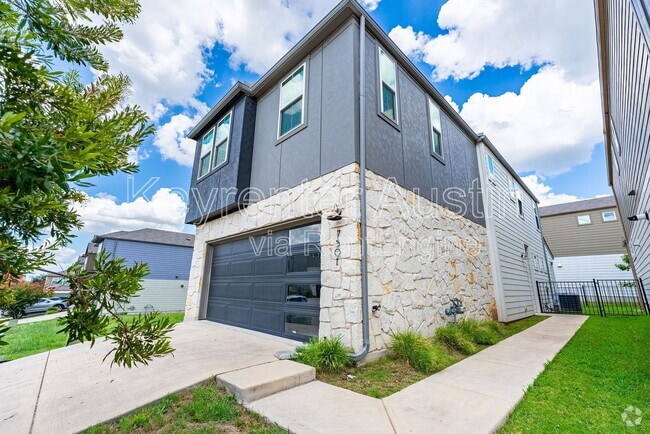 Building Photo - 7501 Chesapeake Rail Ln Rental