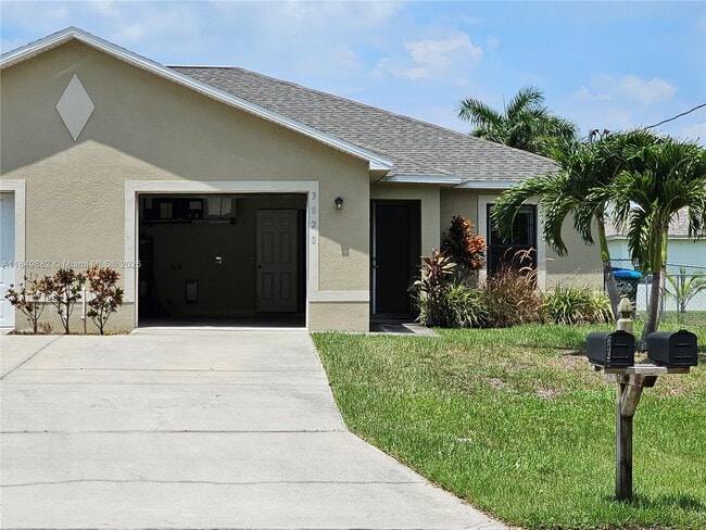 Photo - 3820 SW 16th Pl Unit -