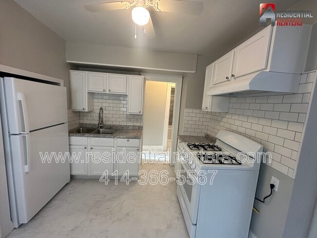 Photo - 223 W Keefe Ave