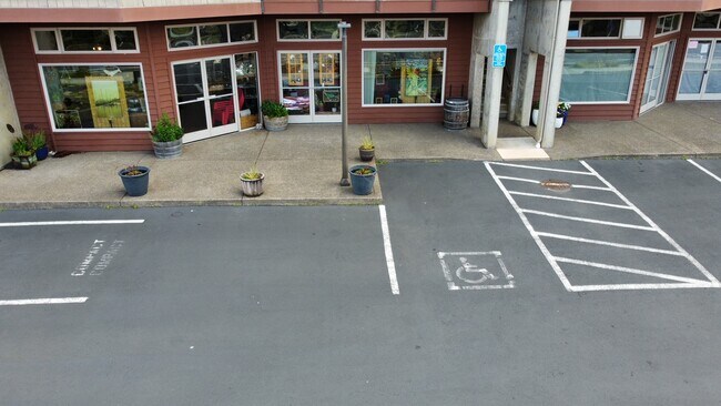 Photo - 504 Hwy 101 N Unit #A & B