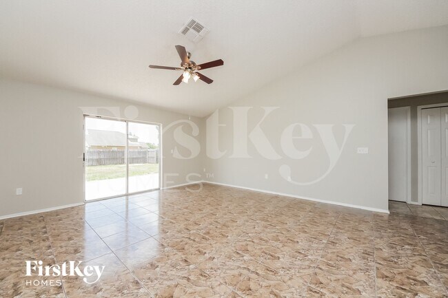 Photo - 2412 Quail Cove Ct