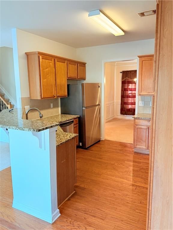 Photo - 549 Granite Ct NW