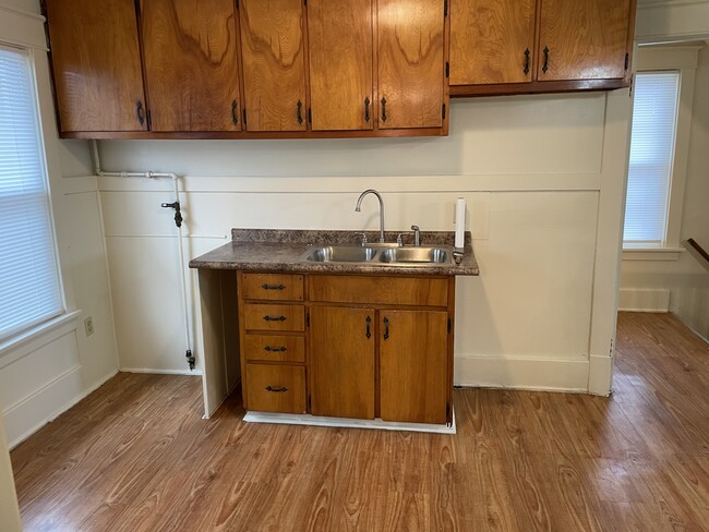 Photo - 2419 Wayne St Unit 2nd Floor