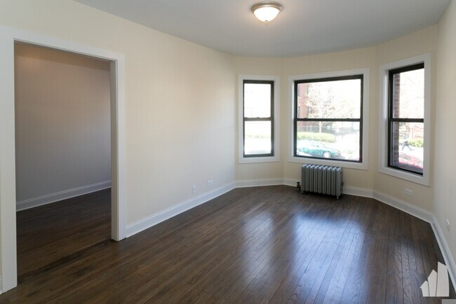 Photo - 2639 N Spaulding Ave Unit 2641.5-3N