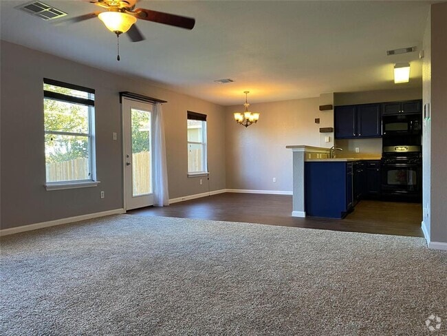Building Photo - 6905 Panda Royle Dr Rental