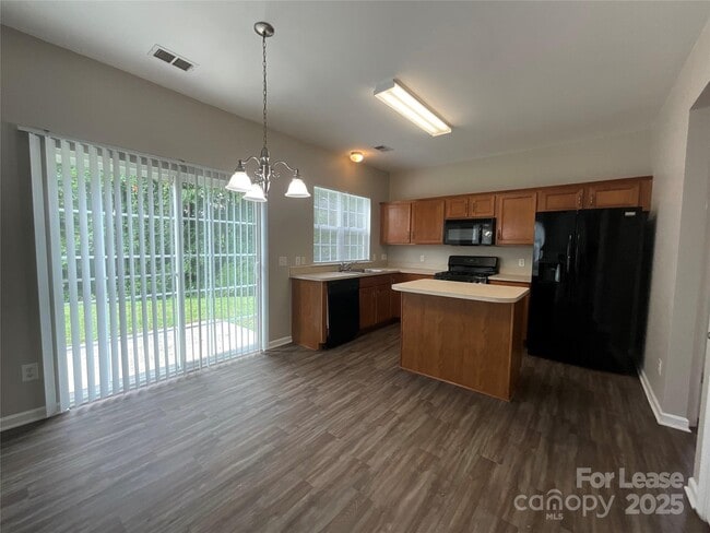 Photo - 2111 Arbor Vista Dr