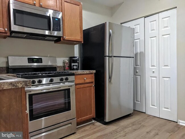 Photo - 2444 Druid Hill Ave Unit 2444 Druid Hill Ave #3
