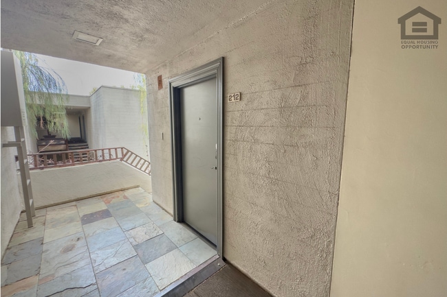 Photo - 4120 N 78th St Unit 212
