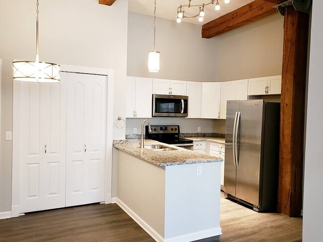 Granite Countertops and High Ceilings