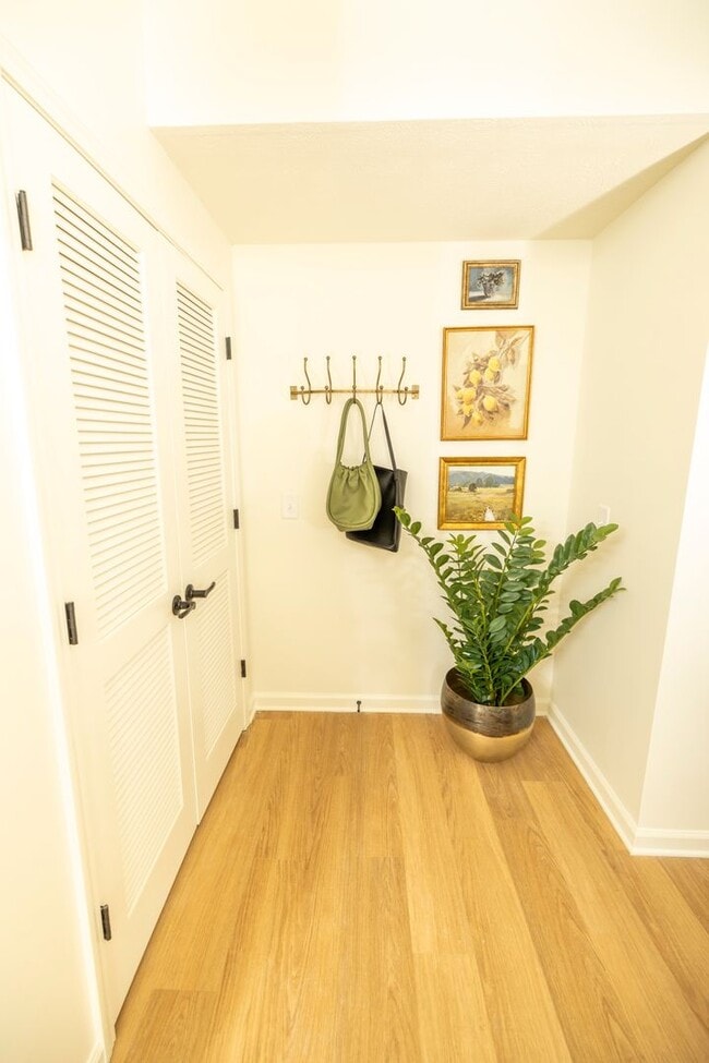 Photo - Beautiful 3 bed 3.5 bath Condo Unit 204