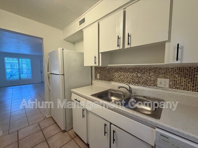 Photo - 200 Agnes Ct Unit #12