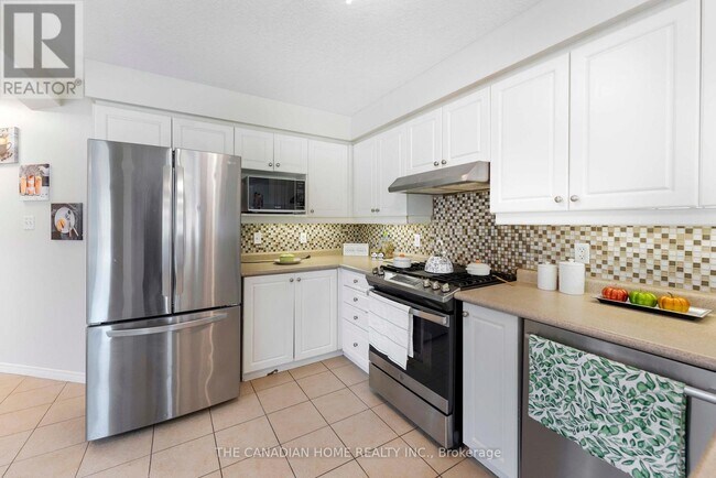 Photo - 500 Robert Ferrie Dr