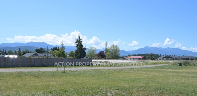 Photo - Beautiful no-step entry 3 bed 2 bath home in Sequim