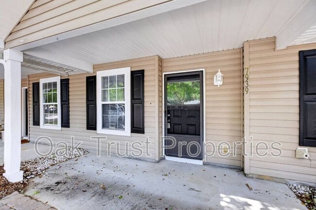 Photo - 7939 Vermont Rd