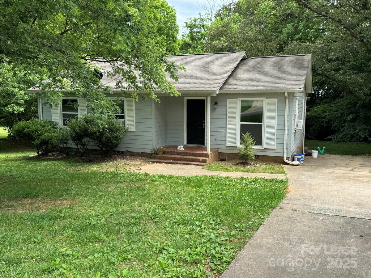 Photo - 1603 Tower Ct House