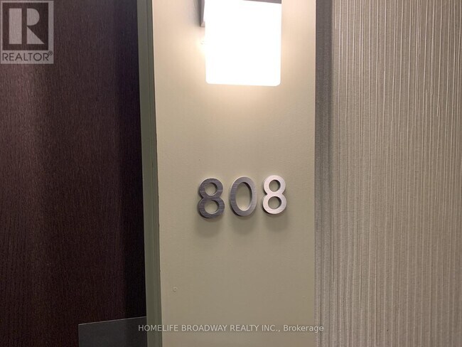 Photo - 185 Bonis Ave Unité 808