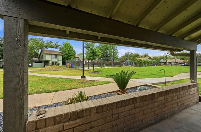 Photo - 5011 Fort Clark Dr