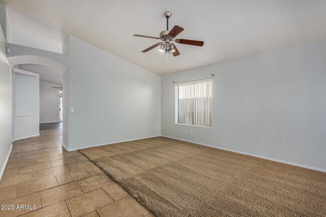 Photo - 1122 W Morelos St