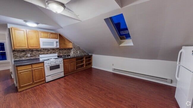 Building Photo - 244 Unit 3 Rental