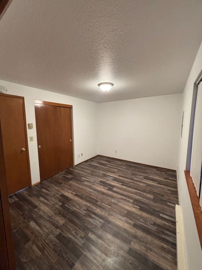 Photo - *Your New Home Awaits* 2 Bedroom / 1 Bath Duplex