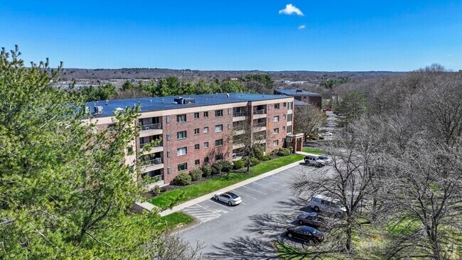 Building Photo - 11 Ledgewood Way Unit 1 Rental