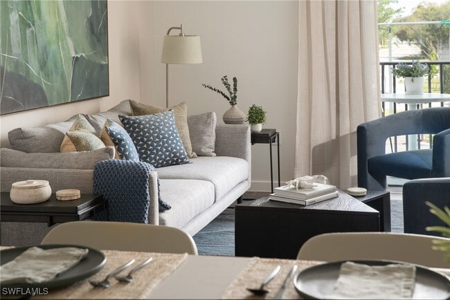 Building Photo - 3260 Stockton St Unit B1