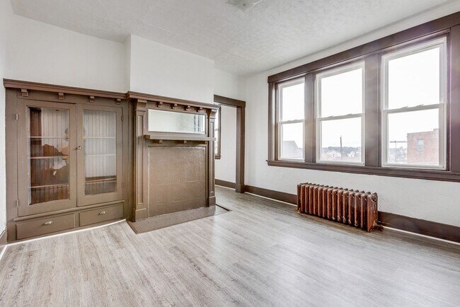 Photo - 466 Hays Ave Unit #4