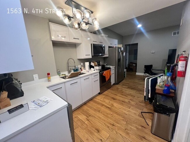 Photo - 1563 N 4th St Unidad 5